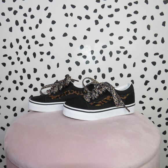 Vans Black Leopard Print Girls Lace Up Sneakers - Picture 4 of 8